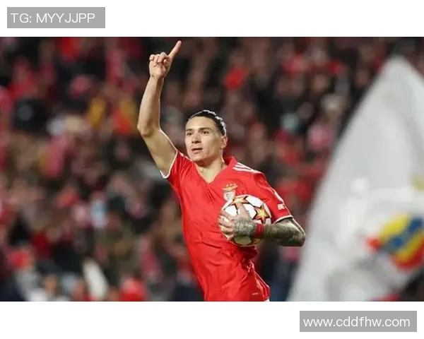 欧联杯激战回顾马竞逆转本菲卡的惊心动魄瞬间与战术解析